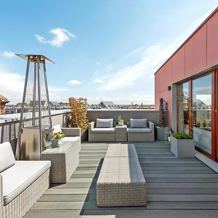 Waterlane Penthouse I Pool I Panoramic View Gdansk