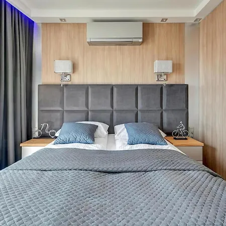 Waterlane Penthouse I Pool I Panoramic View * Gdansk